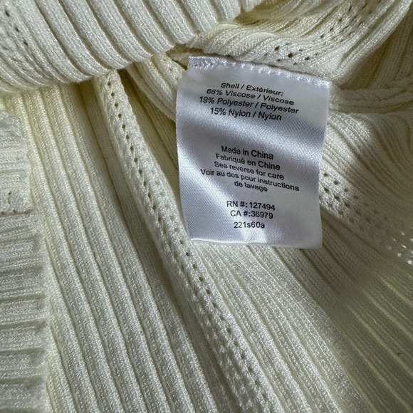 Heartloom Blouse Long Sleeve Top Cream Ivory Cross Front Ribbed Size S - Picture 7 of 10